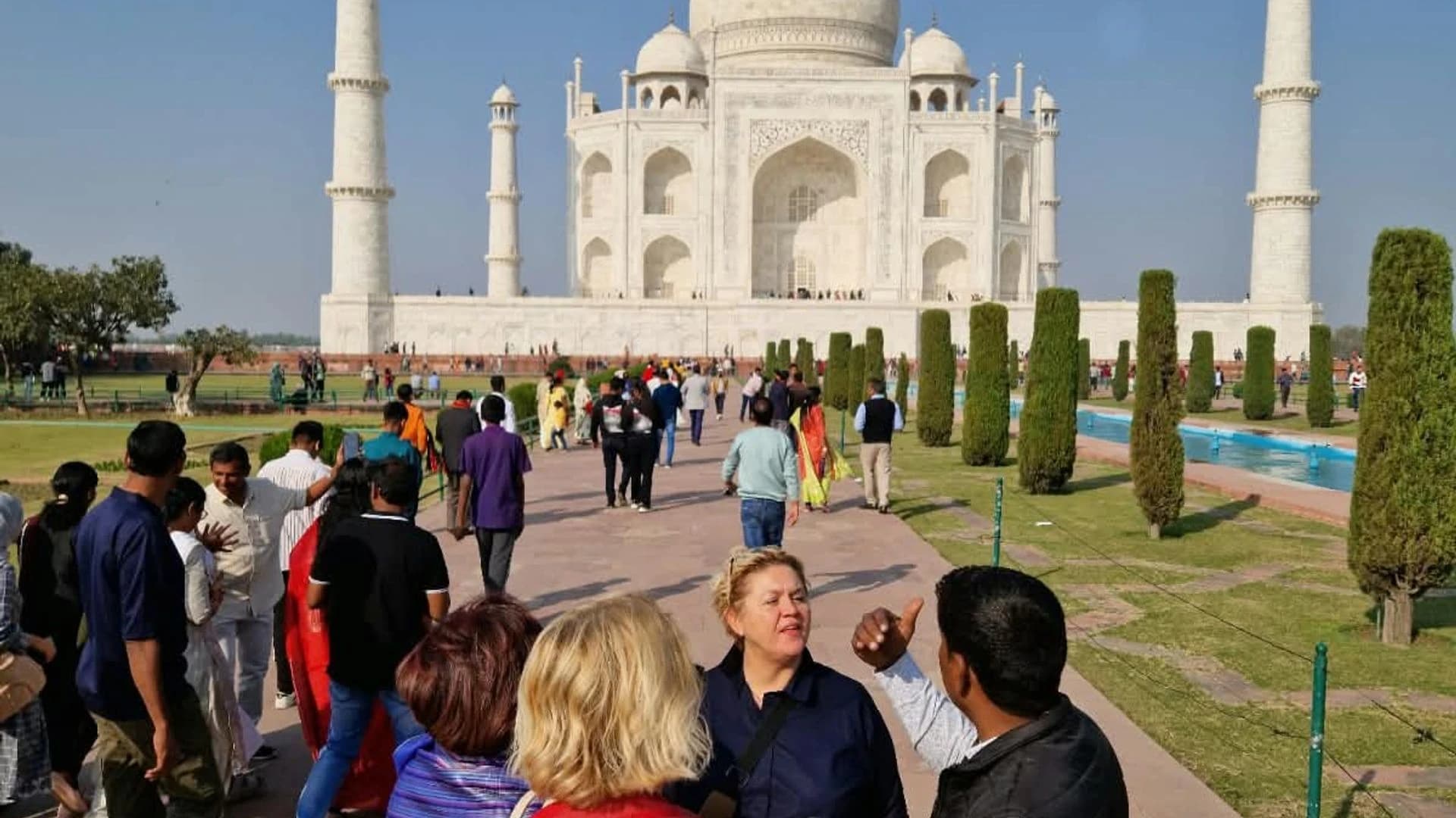 Taj Mahal Sunrise Tour gallery image 3